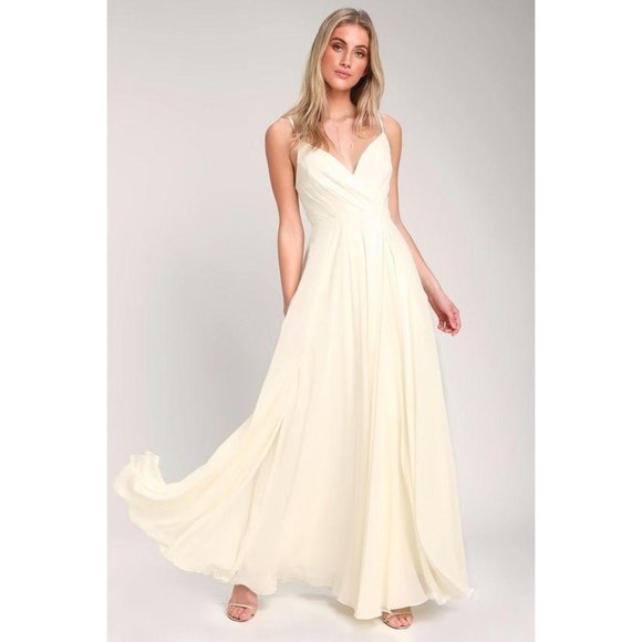Lulu's All About Love Cream Maxi Dress Small NWT